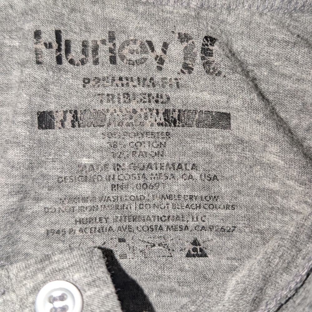 Hurley Graphic Henley Long Sleeve Tee in Gray - Picture 8 of 9